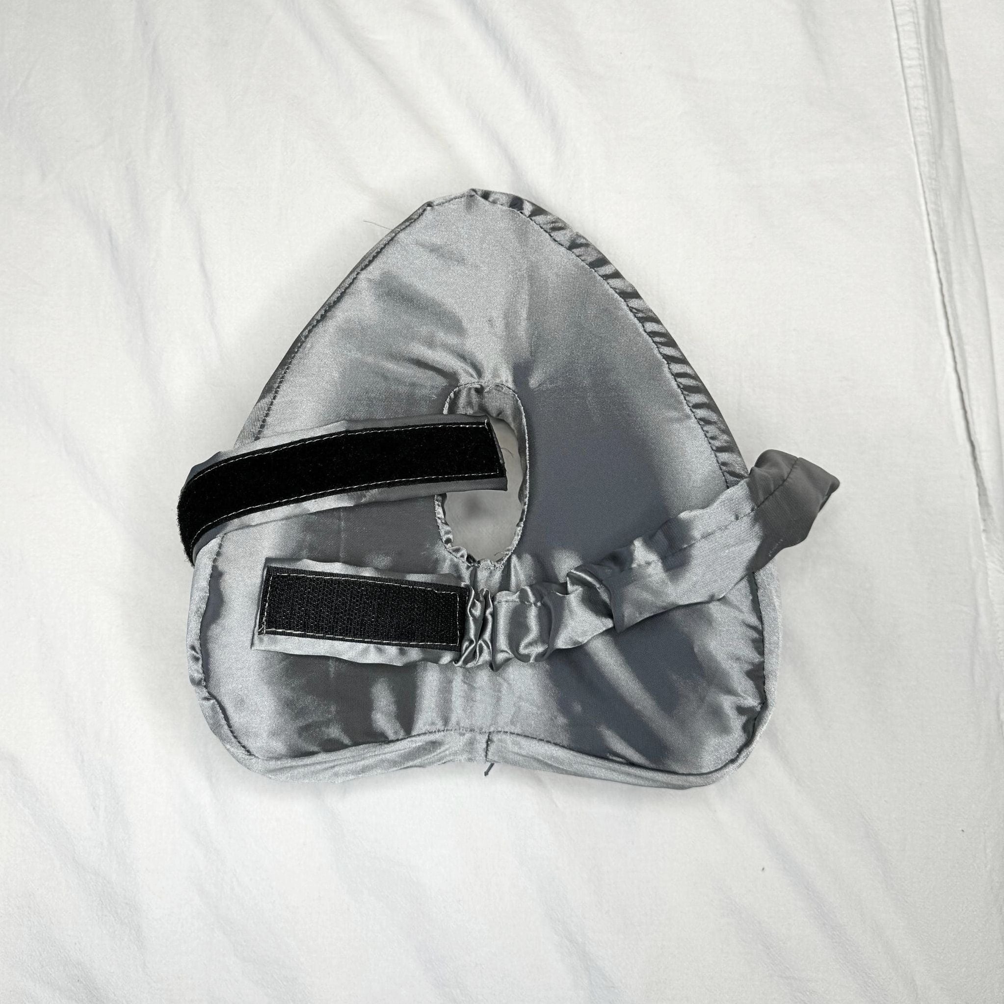 [v2] Silk Velcro Strap Case for SmoothSpine Pillow